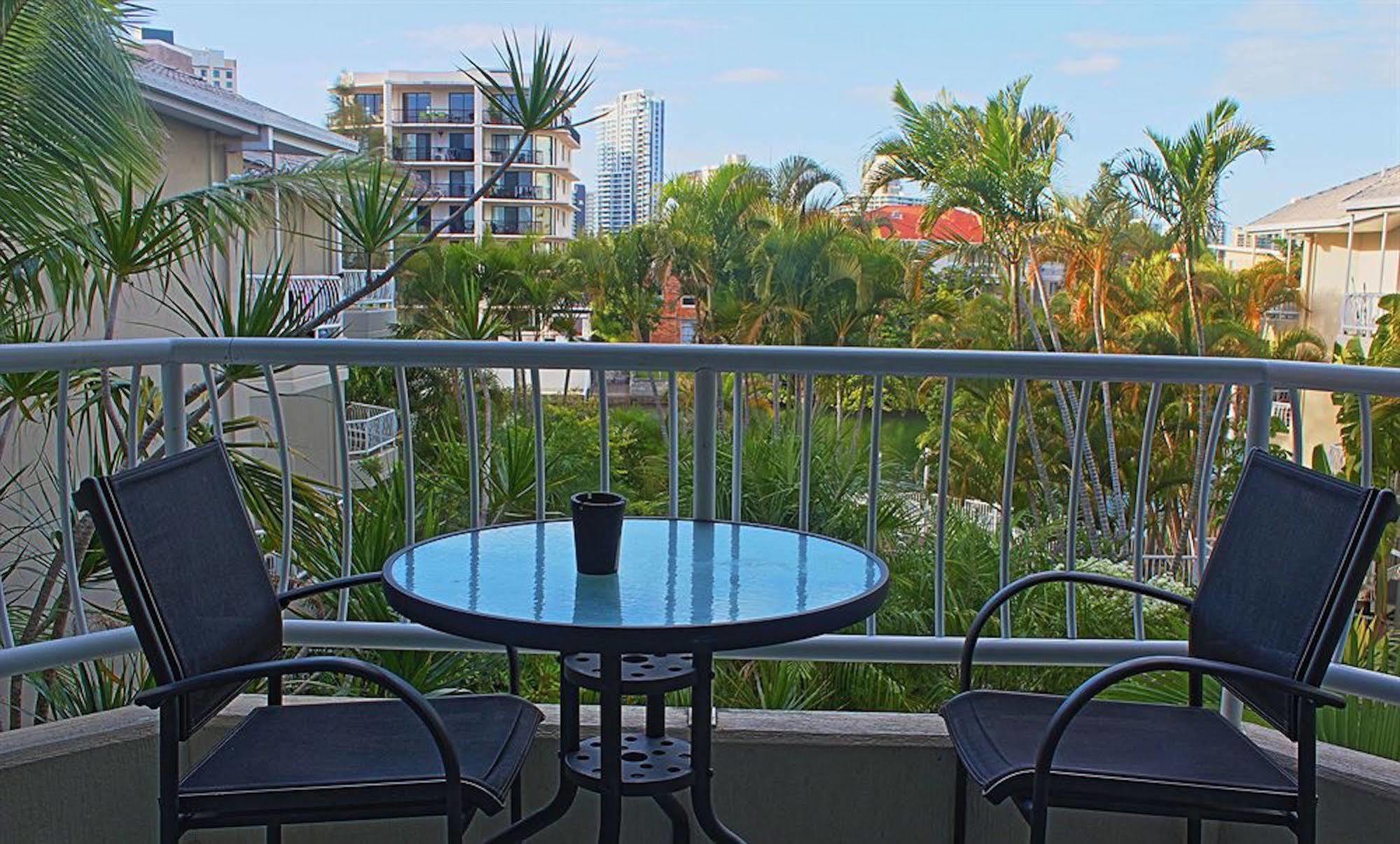 Aparthotel Surfers Del Rey à Gold Coast Extérieur photo