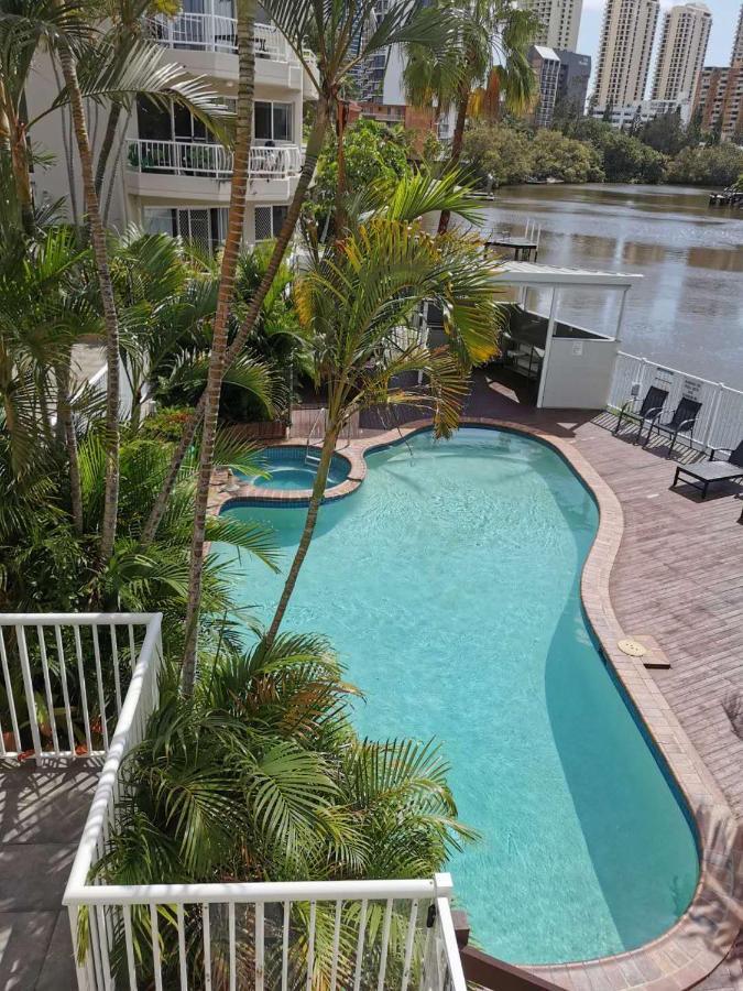 Aparthotel Surfers Del Rey à Gold Coast Extérieur photo